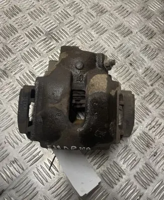 BMW 5 E39 Front brake caliper