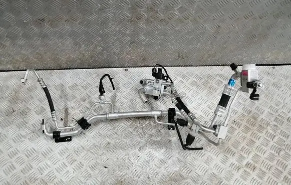 Hyundai Kona I Air conditioning (A/C) pipe/hose 