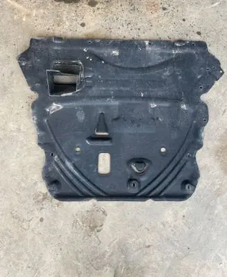 Engine splash shield/under tray