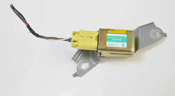 Lexus RX 330 - 350 - 400H Airbag deployment crash/impact sensor 1879000730 8983348010