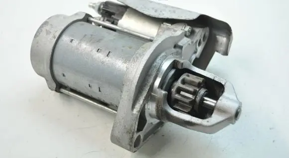 Jaguar F-Pace Starter motor G7311001EB