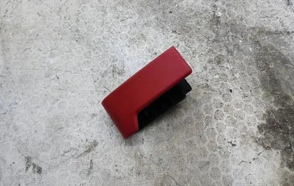 Mercedes-Benz C W205 Engine bonnet (hood) release handle A2048800900