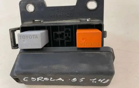 Toyota Corolla E120 E130 Fuse box set 5156