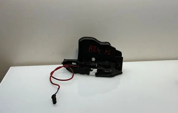 BMW 6 F06 Gran coupe Front door lock 7276319 A053702