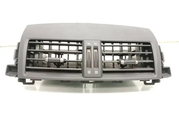 Toyota RAV 4 (XA30) Dash center air vent grill 5567042050 5567042060 5566342010