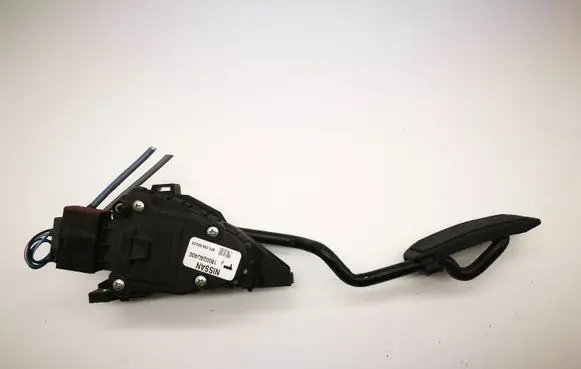 Nissan Primera Accelerator throttle pedal