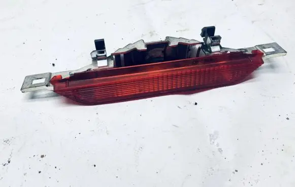 Toyota Corolla E120 E130 Third/center stoplight 52023