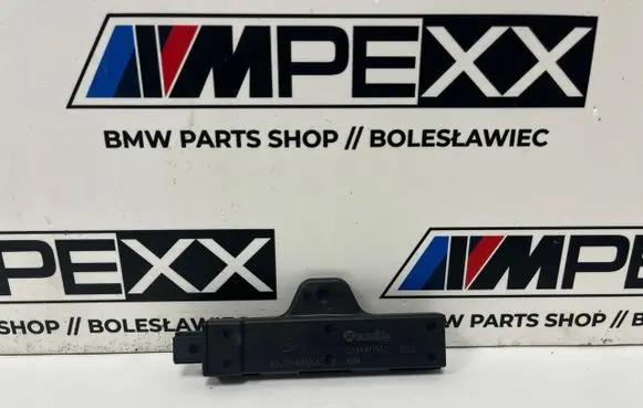 BMW X5 G05 Keyless system antenna 