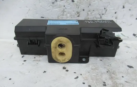 Opel Insignia A Tailgate hydraulic pump motor 13279362