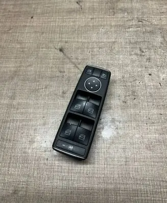 Mercedes-Benz C W204 Electric window control switch A2128208210