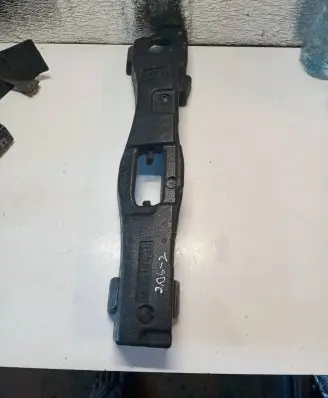 BMW X6 E71 Rear bumper foam support bar 7185721