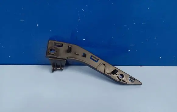 Peugeot 2008 I Front bumper mounting bracket 9678059180 99857304