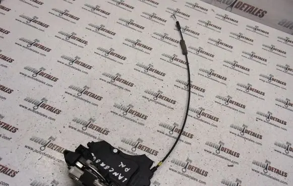 Mitsubishi Lancer Front door lock