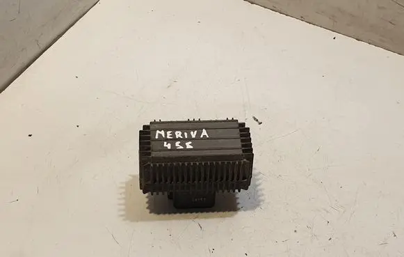 Opel Meriva A Glow plug pre-heat relay 55354141 51299018