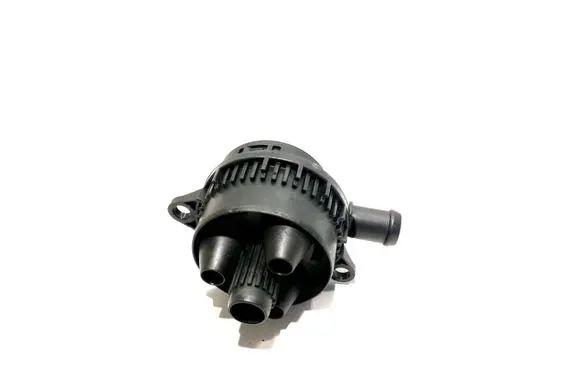 Audi A8 S8 D3 4E Breather valve 057103495L