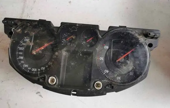 Volkswagen PASSAT B6 Speedometer (instrument cluster) A2C53194181