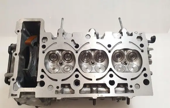 Audi A6 S6 C6 4F Engine head 06E103403K