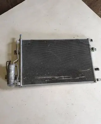 Volvo V70 A/C cooling radiator (condenser)
