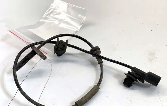 Tesla Model Y ABS wheel speed sensor 0265011595