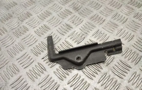 Battery bracket