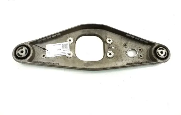 Mercedes-Benz CLS C219 Rear differential/diff mount bracket A2303521806
