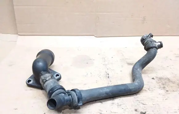 Ford Focus Engine coolant pipe/hose 9646559580