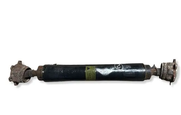 Mitsubishi Pajero Rear driveshaft/prop shaft MR498