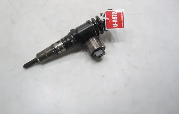 Audi A3 S3 8P Fuel injector 03G130073B
