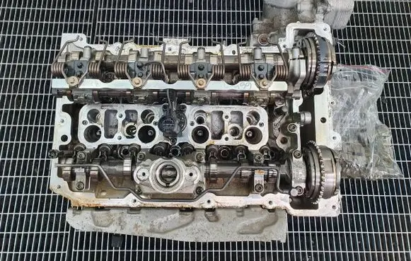 BMW 3 GT F34 Engine head 7584313AUTOFROST