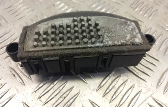 Volkswagen e-Up Heater blower motor/fan resistor 5Q0907521E F011500120