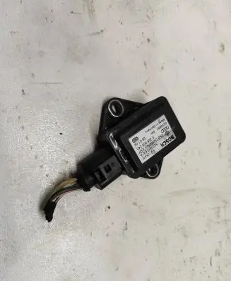 Audi A6 S6 C5 4B ESP acceleration yaw rate sensor 8E0907637A 0265005245