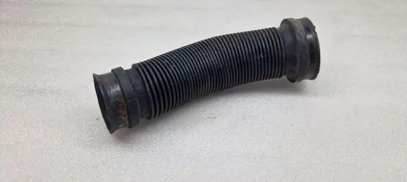 Opel Combo C Air intake hose/pipe 13105267