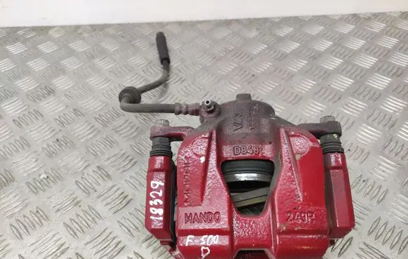 Fiat 500X Front brake caliper