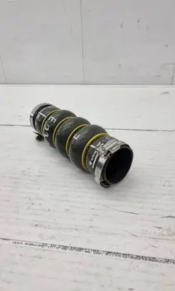 Peugeot 308 Intercooler hose/pipe 9683725580