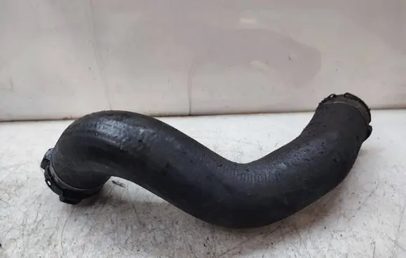 Mercedes-Benz ML W164 Intercooler hose/pipe A1645282482