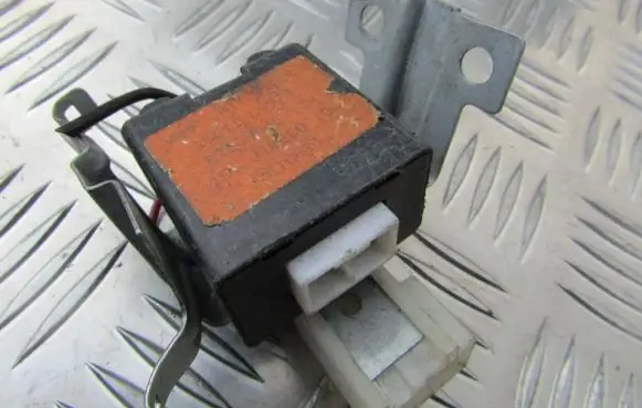 Nissan Primera Other relay 2851189970