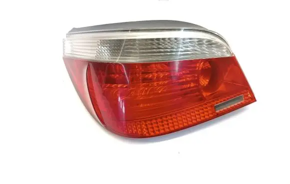 BMW 5 E60 E61 Rear/tail lights 6910767