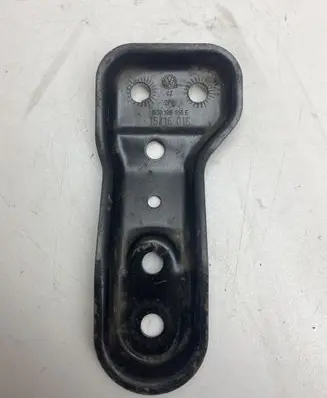 Volkswagen Golf VII Other front suspension part 5Q0199518E