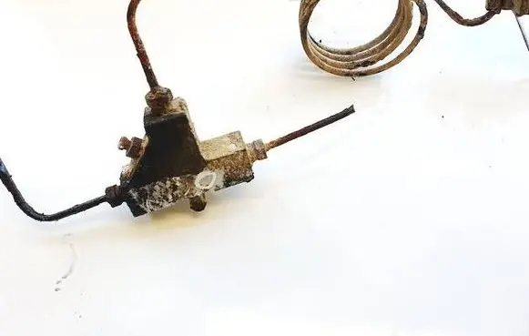Citroen C5 Brake power pressure regulator 