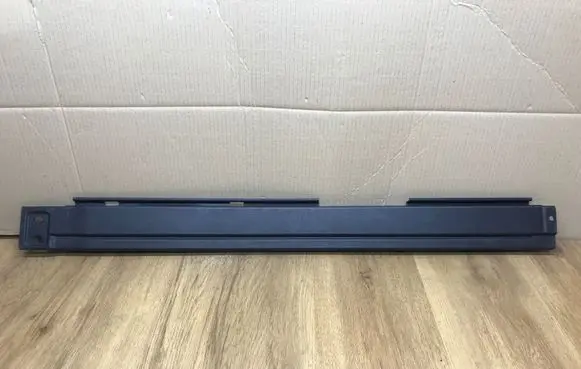Mercedes-Benz GLE (W166 - C292) Trunk/boot lower side trim panel A1666842700