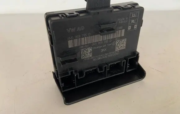 Audi Q5 SQ5 FY Door control unit/module 4M1959795D