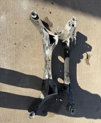 Hyundai Tucson IV NX4 Rear axle beam 