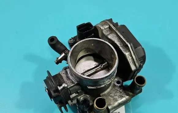 Audi A4 S4 B5 8D Throttle body valve 058133063H IMPRK1582609