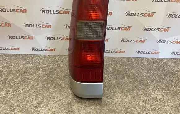 Volvo S70 V70 V70 XC Rear/tail lights 3512863 3512864