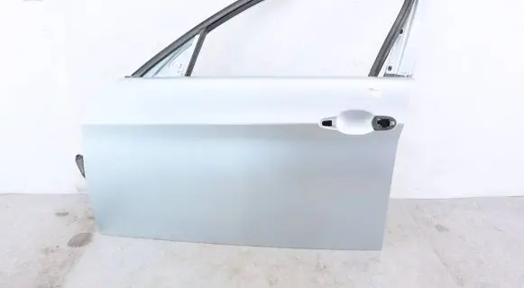 BMW 3 E90 E91 Front door 5A2A385 41515A2A385