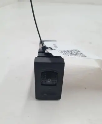 Volkswagen PASSAT B5.5 Seat heating switch