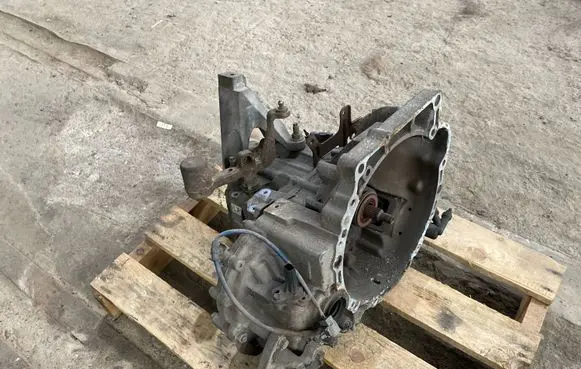 Mazda 3 I Manual 5 speed gearbox FC120 6TH0900578