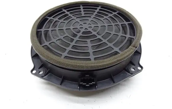 Audi A6 C7 Front door speaker 4G2035415