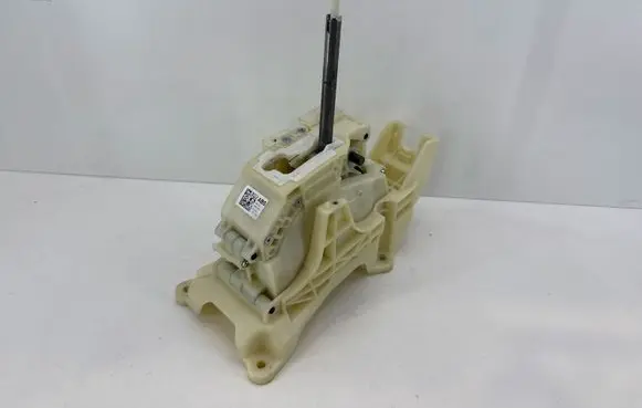 KIA Rio Gear shifter/selector 46700