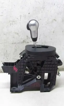 Nissan Juke I F15 Gear selector/shifter in gearbox 